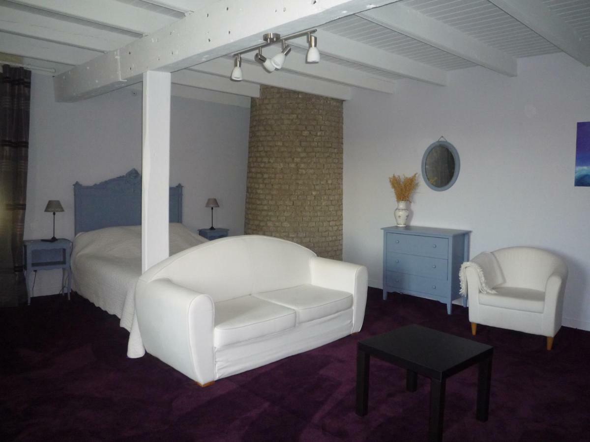 Le Moulin Du Couffon Hotel Kerlouan ภายนอก รูปภาพ